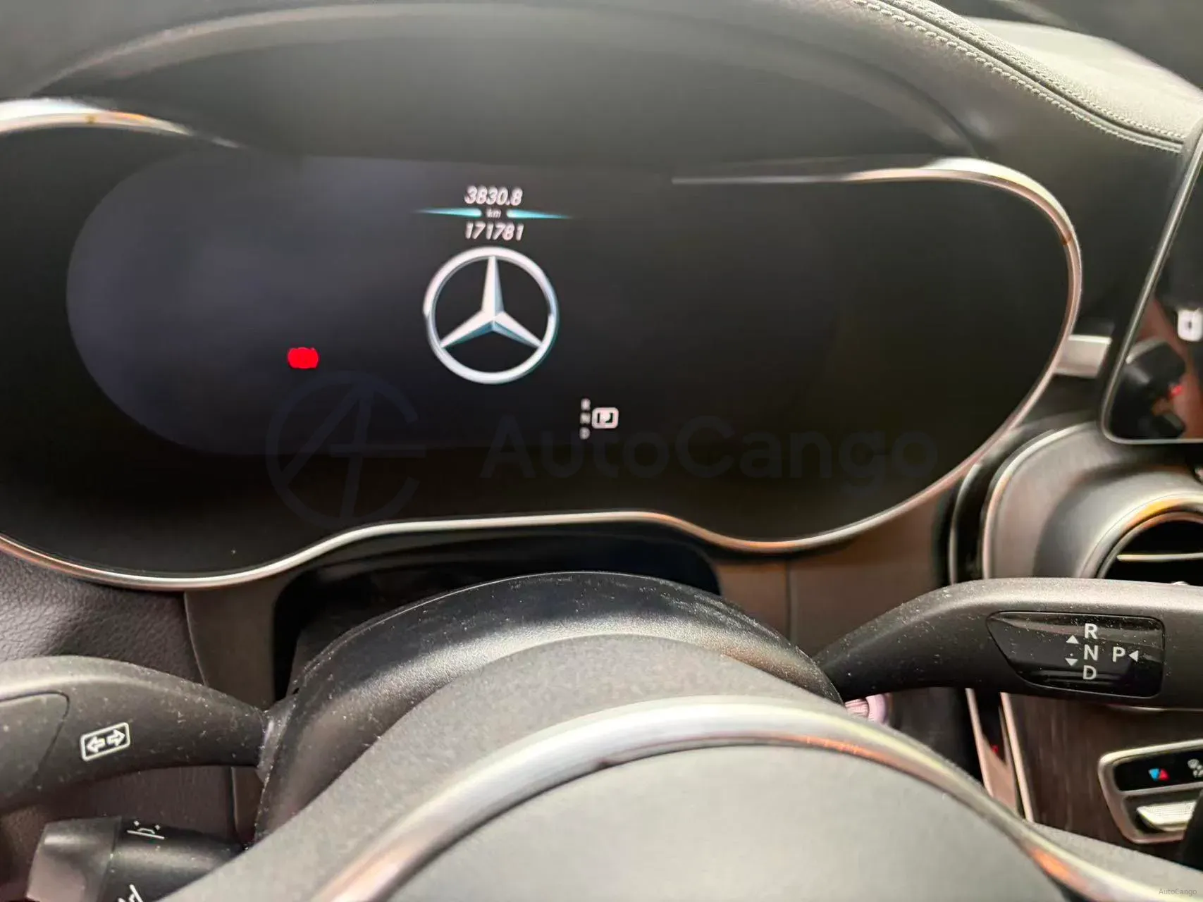2020 Mercedes-Benz GLC Coupe 2.0T 258HP L4 9AT,autocango,china used car exporter,china ev exporter,chinese used car exporter,chinese used ev exporter