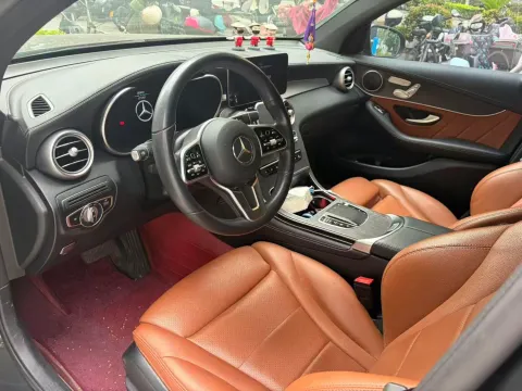 2020 Mercedes-Benz GLC Coupe 2.0T 258HP L4 9AT