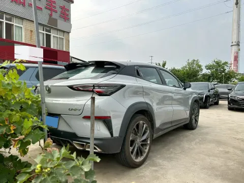 2020 ChangAn UNI-T 1.5T 180HP L4 7DCT,autocango,china used car exporter,china ev exporter,chinese used car exporter,chinese used ev exporter