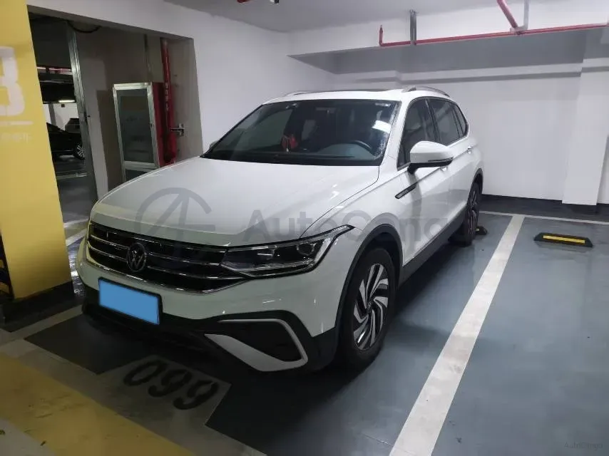 2023 Volkswagen Tiguan L 1.4T 150HP L4 7DCT,autocango,china used car exporter,china ev exporter,chinese used car exporter,chinese used ev exporter
