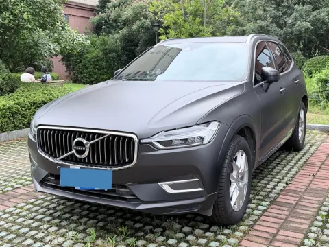 2021 VOLVO XC60,autocango,china used car exporter,china ev exporter,chinese used car exporter,chinese used ev exporter