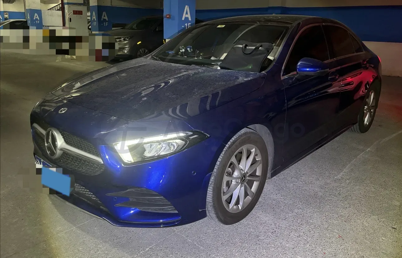 2021 Mercedes-Benz A Class 1.3T 163HP L4 7DCT,autocango,china used car exporter,china ev exporter,chinese used car exporter,chinese used ev exporter