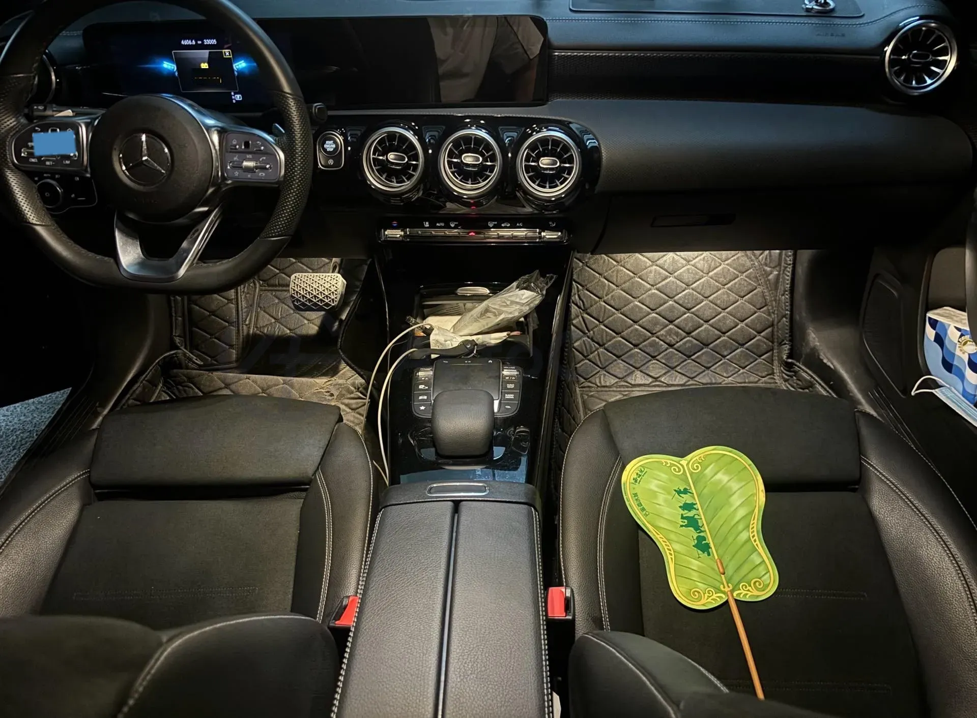 2021 Mercedes-Benz A Class 1.3T 163HP L4 7DCT,autocango,china used car exporter,china ev exporter,chinese used car exporter,chinese used ev exporter