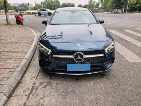 2020 Mercedes-Benz A Class 1.3T 163HP L4 7DCT
