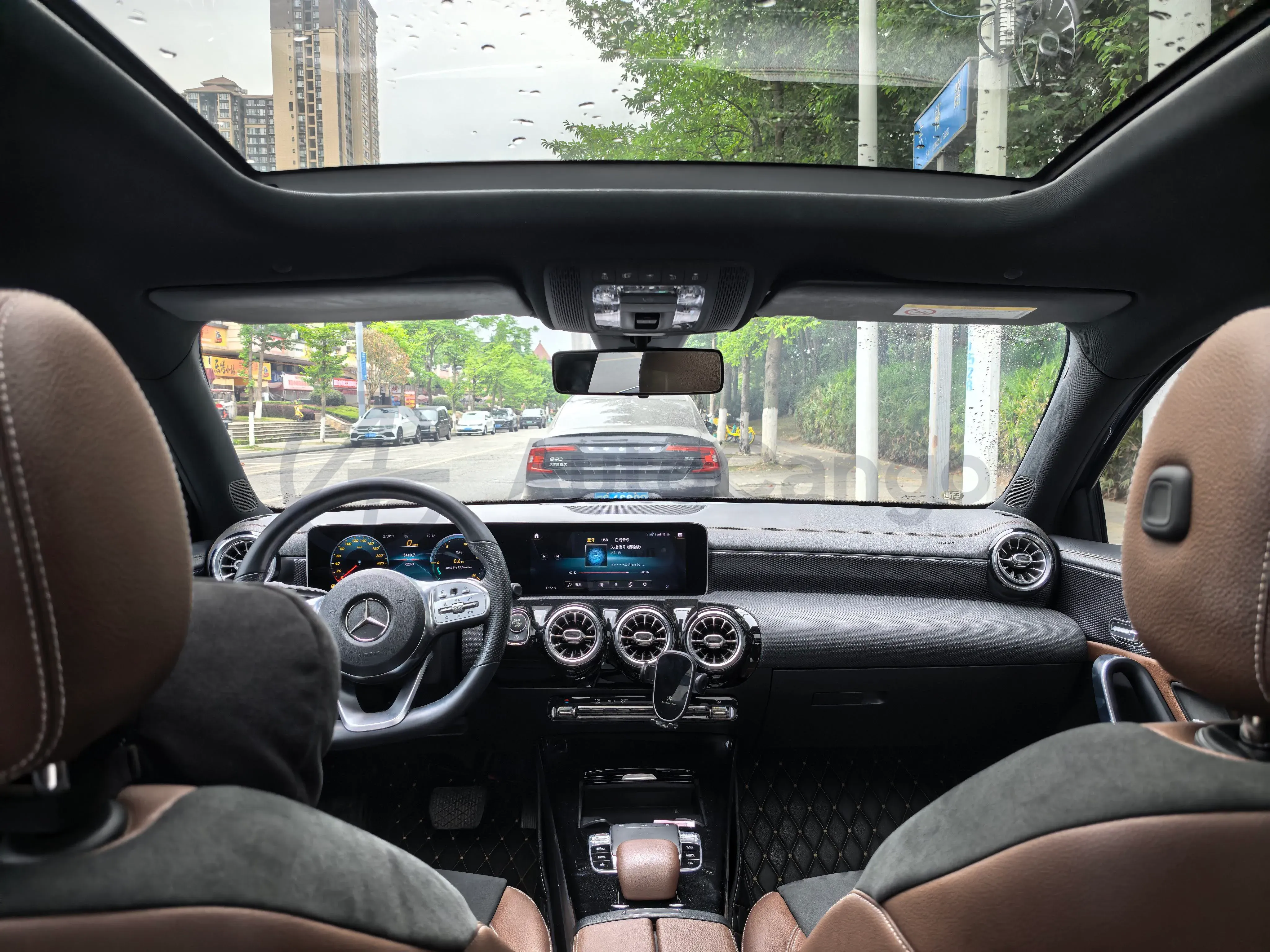 2020 Mercedes-Benz A Class 1.3T 163HP L4 7DCT,autocango,china used car exporter,china ev exporter,chinese used car exporter,chinese used ev exporter