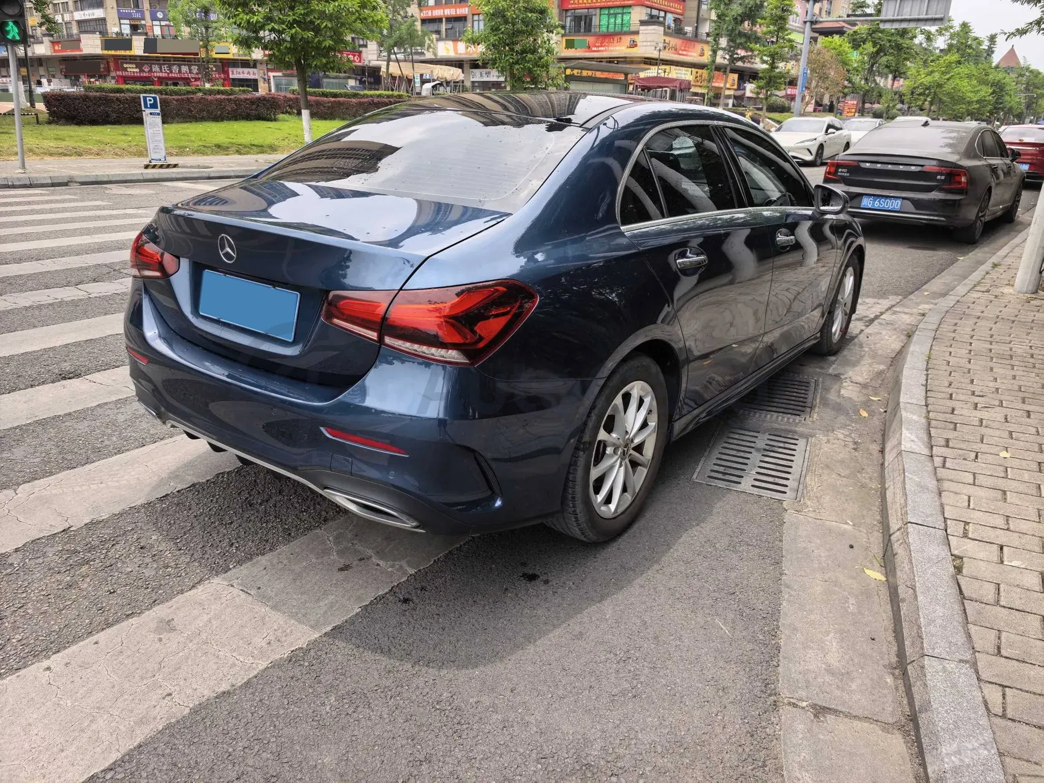 2020 Mercedes-Benz A Class 1.3T 163HP L4 7DCT,autocango,china used car exporter,china ev exporter,chinese used car exporter,chinese used ev exporter