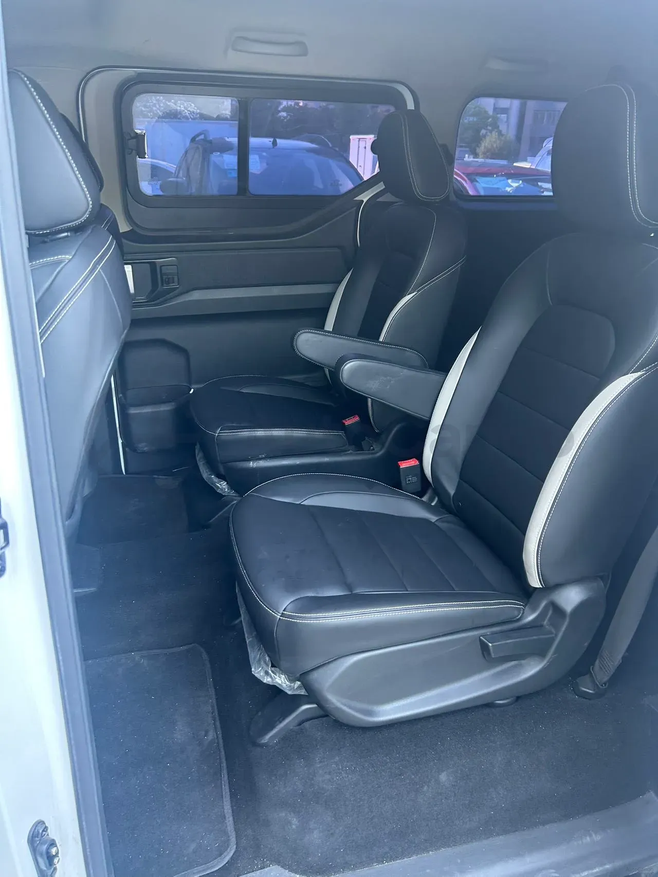 2021 WuLing ZhengChen 1.5T 147HP L4 6MT,autocango,china used car exporter,china ev exporter,chinese used car exporter,chinese used ev exporter