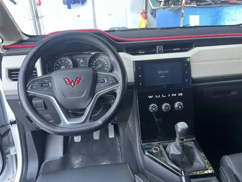 2021 WuLing ZhengChen 1.5T 147HP L4 6MT