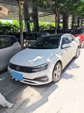 2019 VOLKSWAGEN T-CROSS,autocango,china used car exporter,china ev exporter,chinese used car exporter,chinese used ev exporter