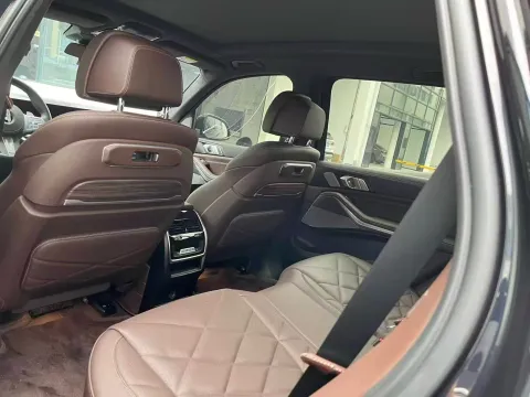2025 BMW X5 3.0T 381HP L6 8AT