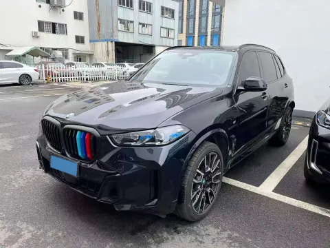 2025 BMW X5,autocango,china used car exporter,china ev exporter,chinese used car exporter,chinese used ev exporter