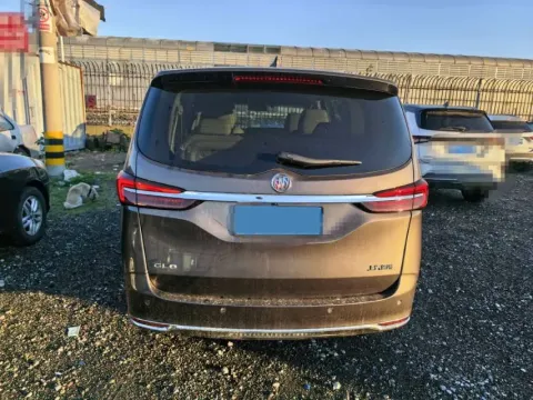 2023 Buick GL8 2.0T 237HP L4 9AT,autocango,china used car exporter,china ev exporter,chinese used car exporter,chinese used ev exporter