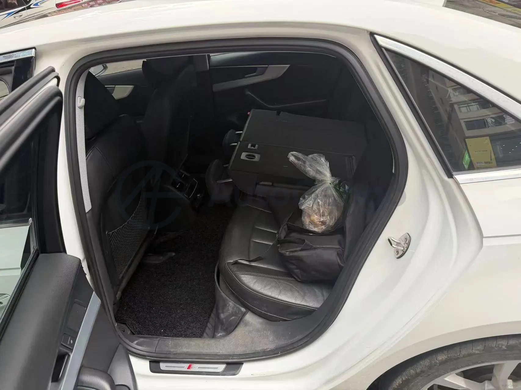 2019 Audi A4L 2.0T 190HP L4 7DCT,autocango,china used car exporter,china ev exporter,chinese used car exporter,chinese used ev exporter