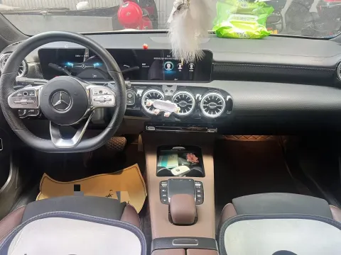 2022 Mercedes-Benz A Class 1.3T 163HP L4 7DCT