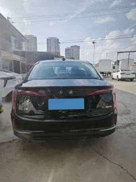 2023 HongQi E-QM5 BEV 82KWH