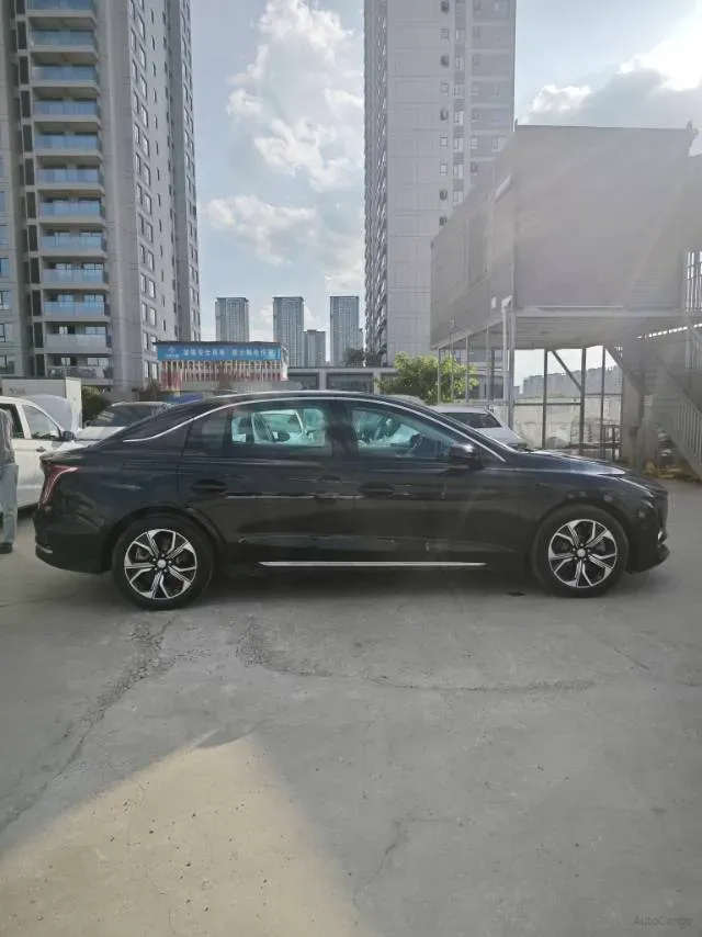 2023 HongQi E-QM5 BEV 82KWH,autocango,china used car exporter,china ev exporter,chinese used car exporter,chinese used ev exporter