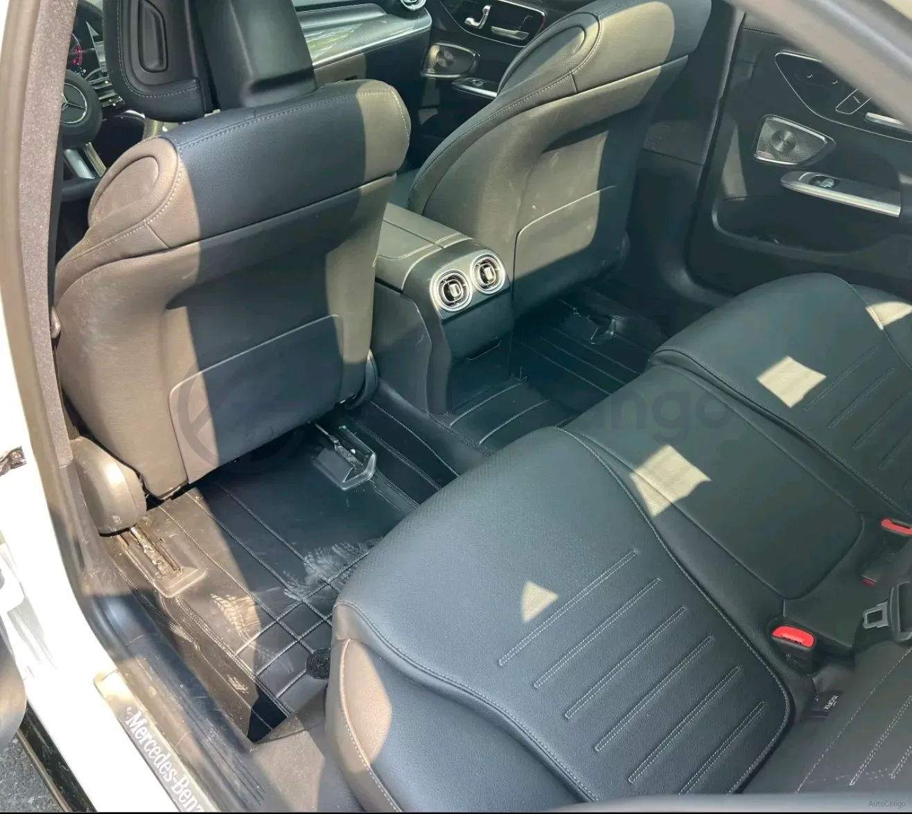 2023 Mercedes-Benz C Class 1.5T 204HP L4 9AT,autocango,china used car exporter,china ev exporter,chinese used car exporter,chinese used ev exporter