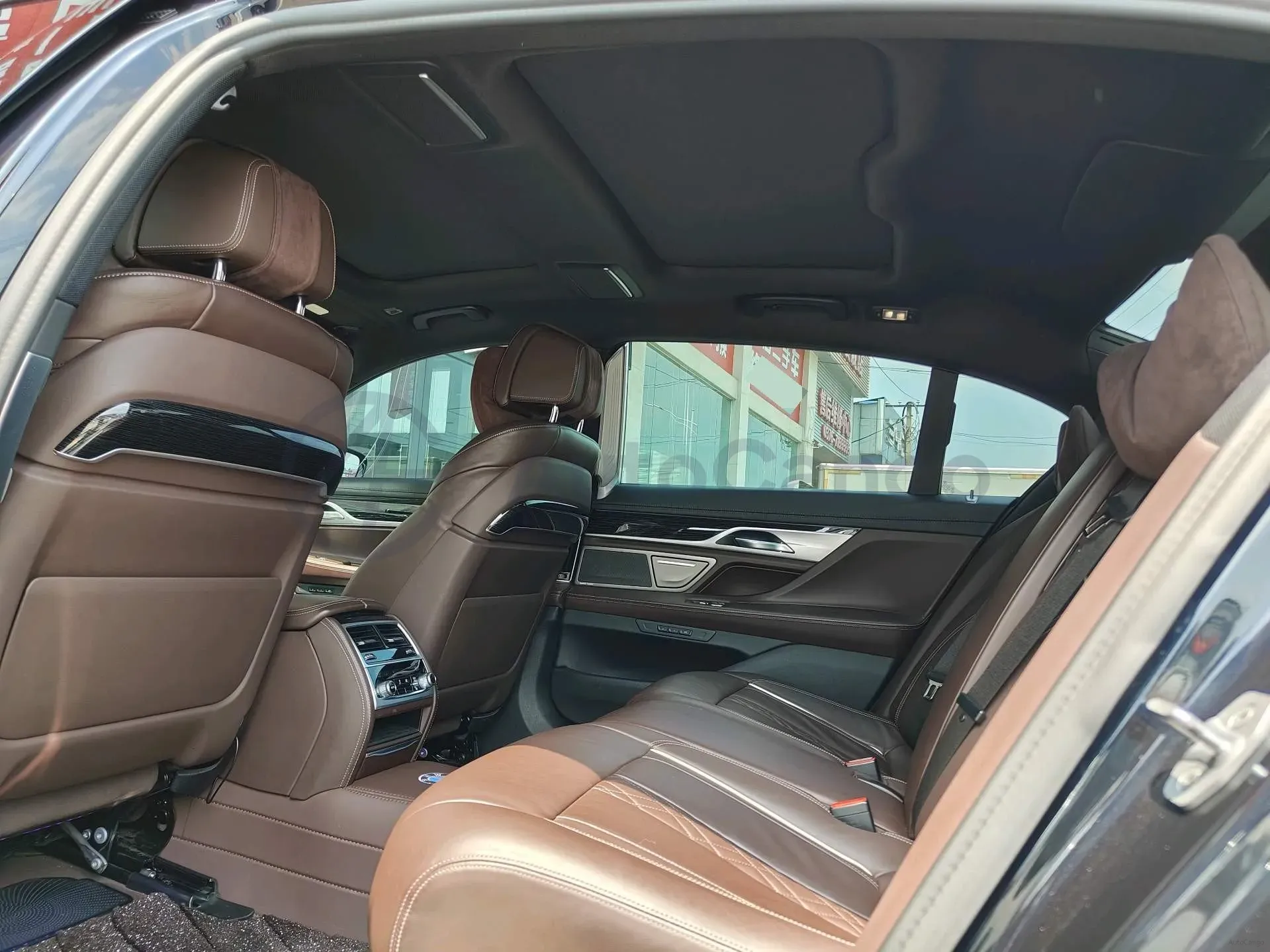 2021 BMW 7 Series 2.0T 265HP L4 8AT,autocango,china used car exporter,china ev exporter,chinese used car exporter,chinese used ev exporter