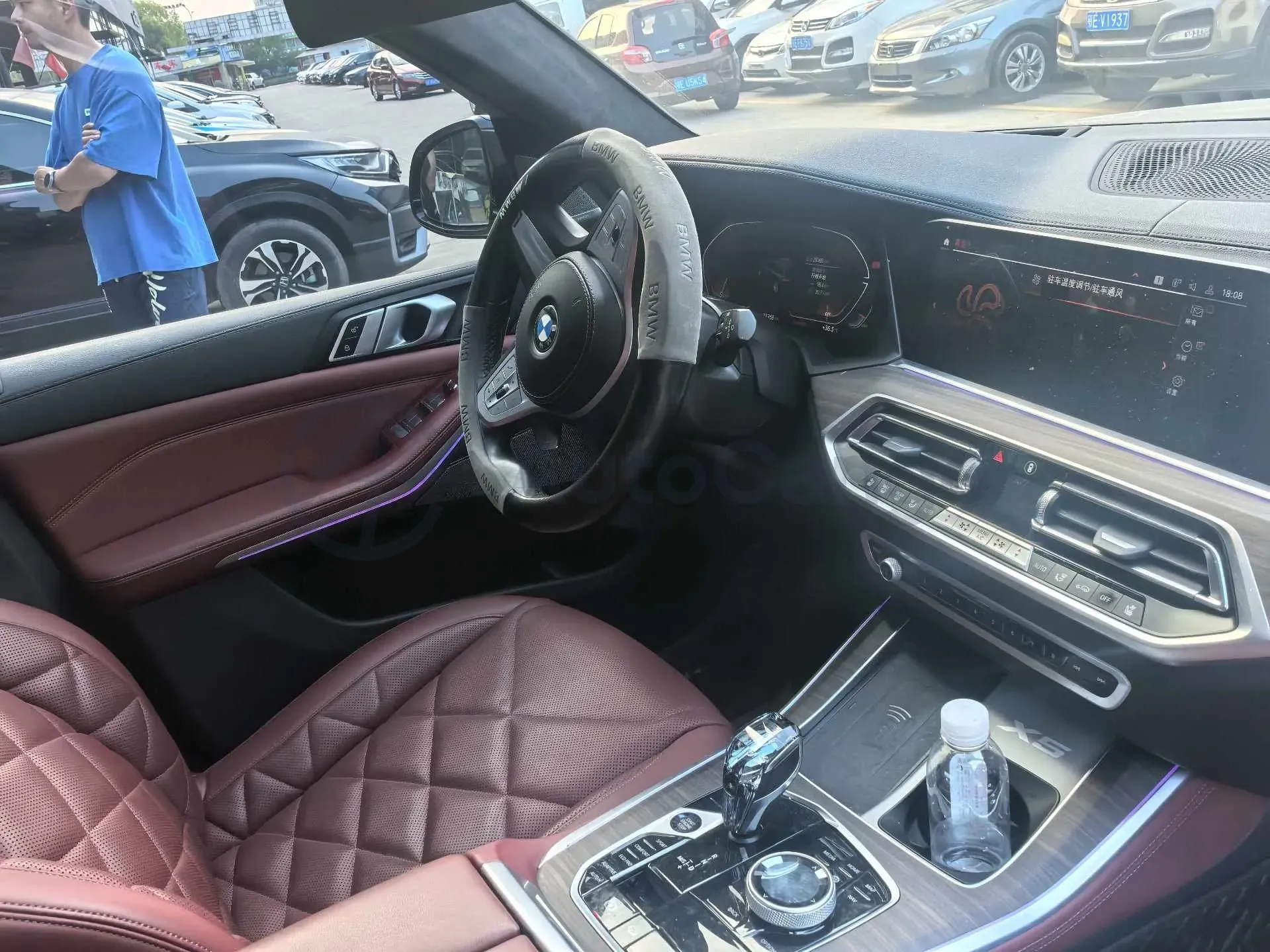 2022 BMW X5 3.0T 333HP L6 8AT,autocango,china used car exporter,china ev exporter,chinese used car exporter,chinese used ev exporter