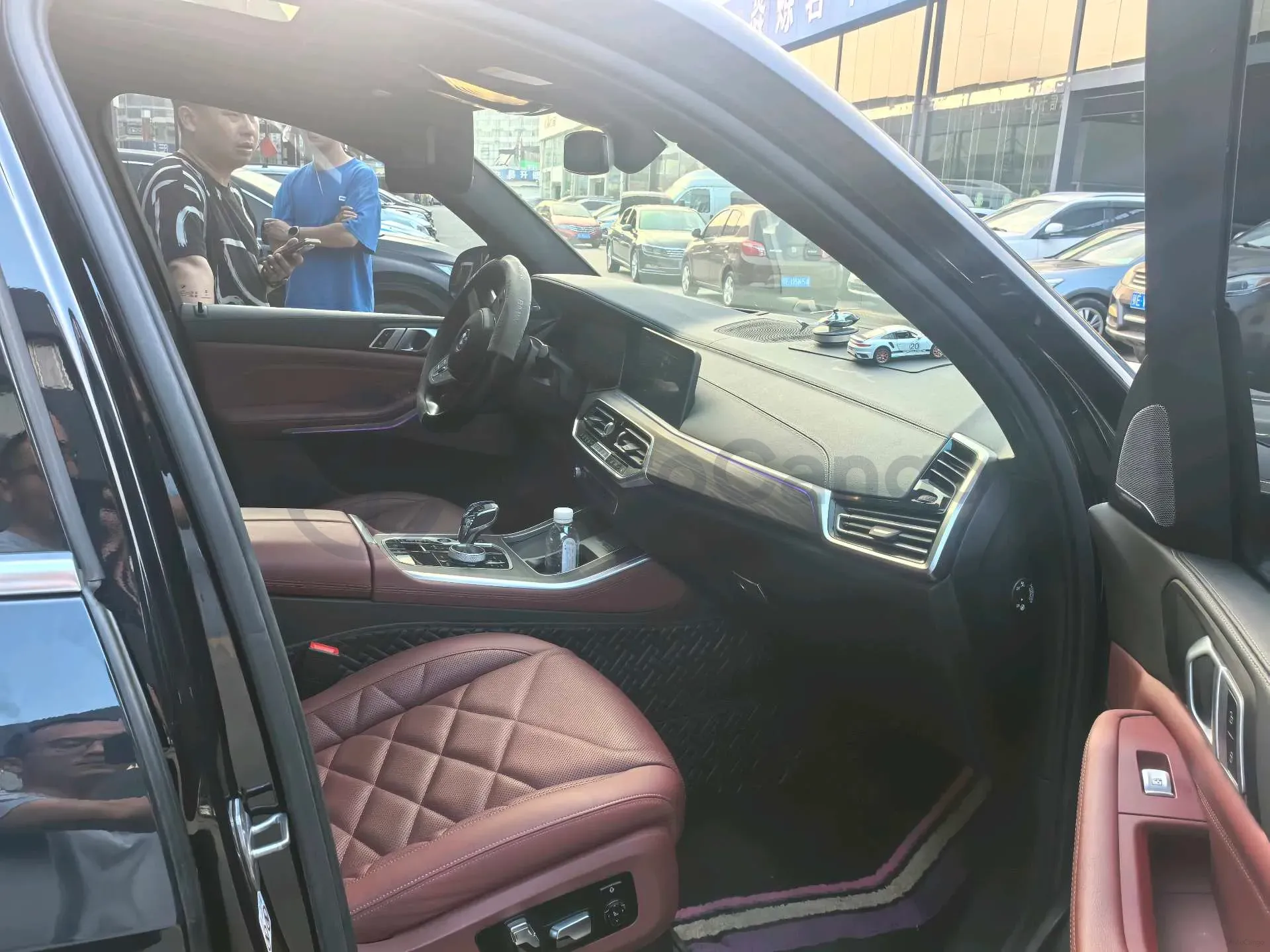 2022 BMW X5 3.0T 333HP L6 8AT,autocango,china used car exporter,china ev exporter,chinese used car exporter,chinese used ev exporter