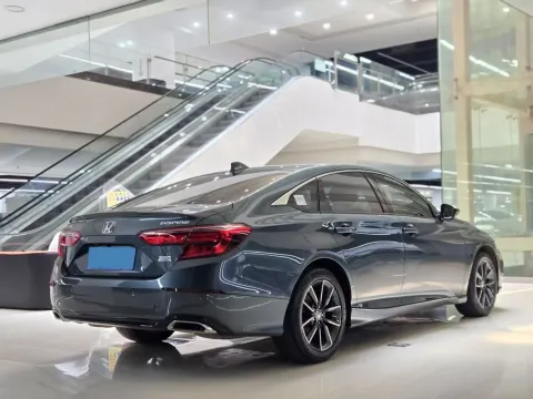 2022 Honda Inspire 1.5T 194HP L4 CVT