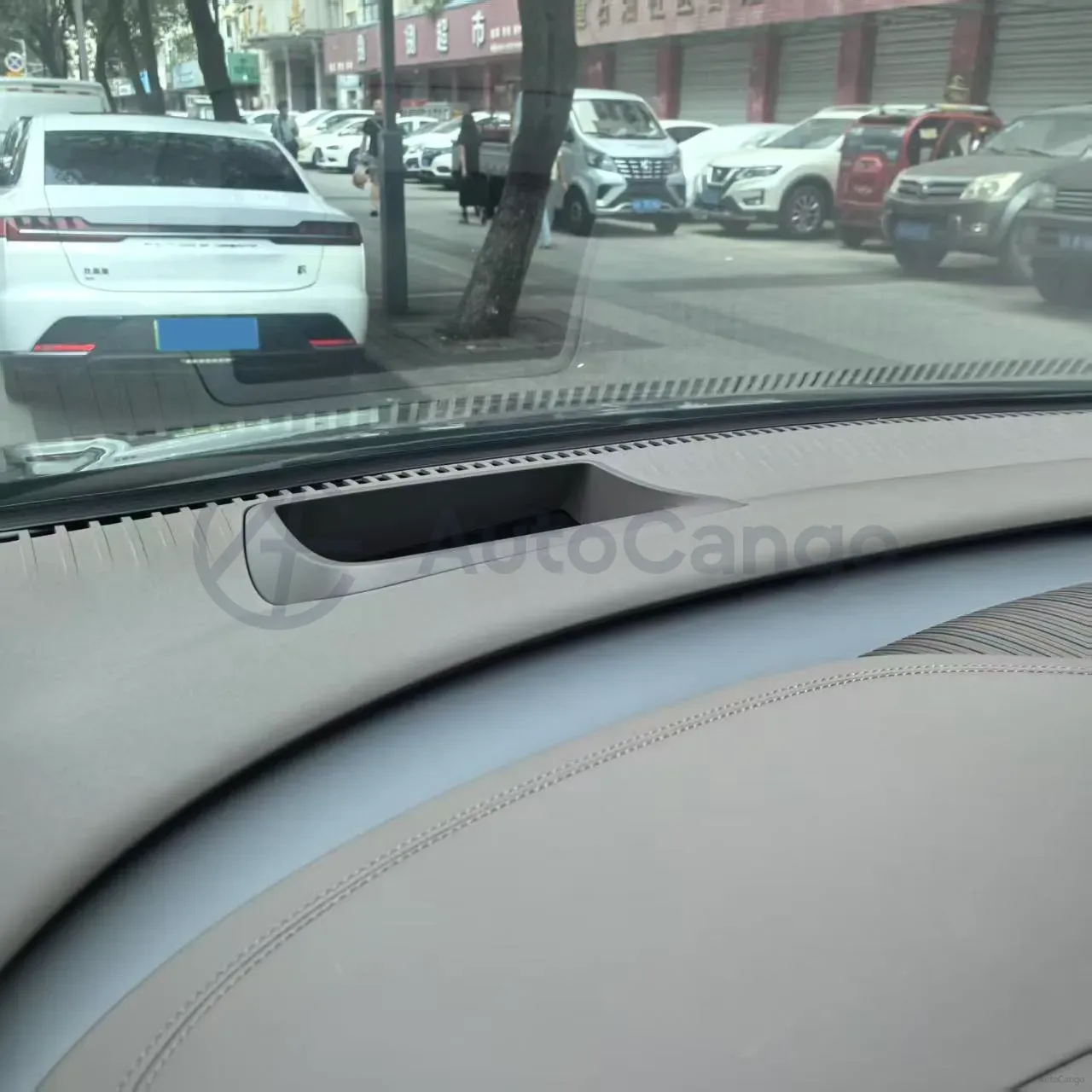 2022 Mercedes-Benz GLC Class 2.0T 197HP L4 9AT,autocango,china used car exporter,china ev exporter,chinese used car exporter,chinese used ev exporter
