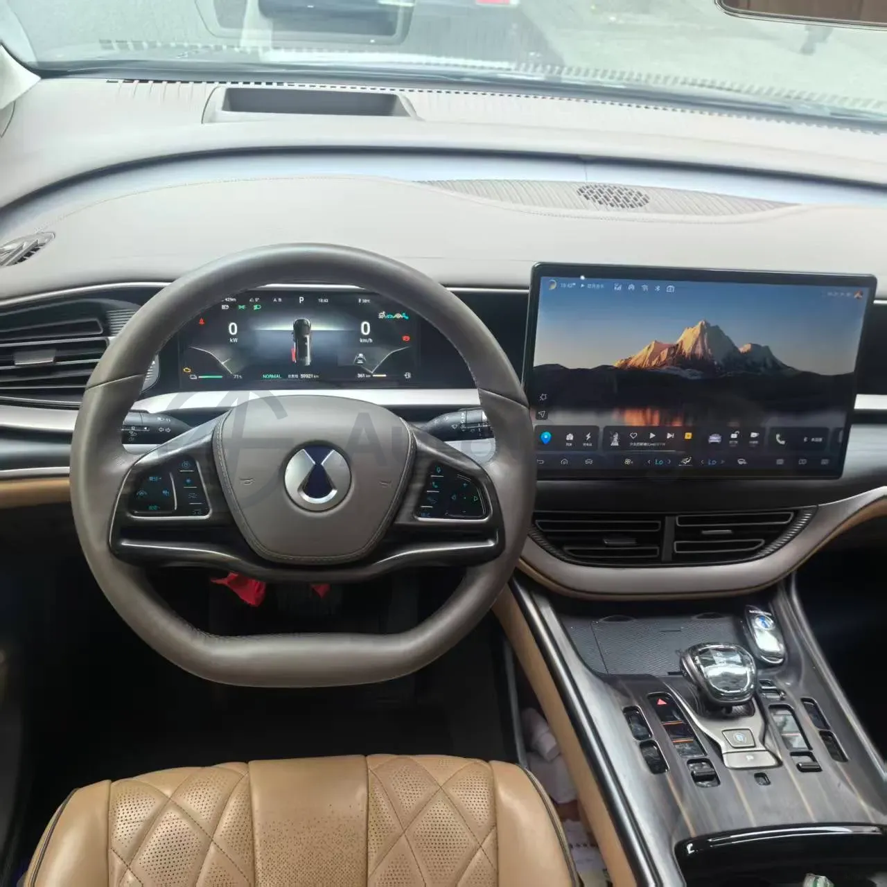 2022 Mercedes-Benz GLC Class 2.0T 197HP L4 9AT,autocango,china used car exporter,china ev exporter,chinese used car exporter,chinese used ev exporter