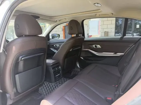 2022 BMW 3 Series 2.0T 184HP L4 8AT