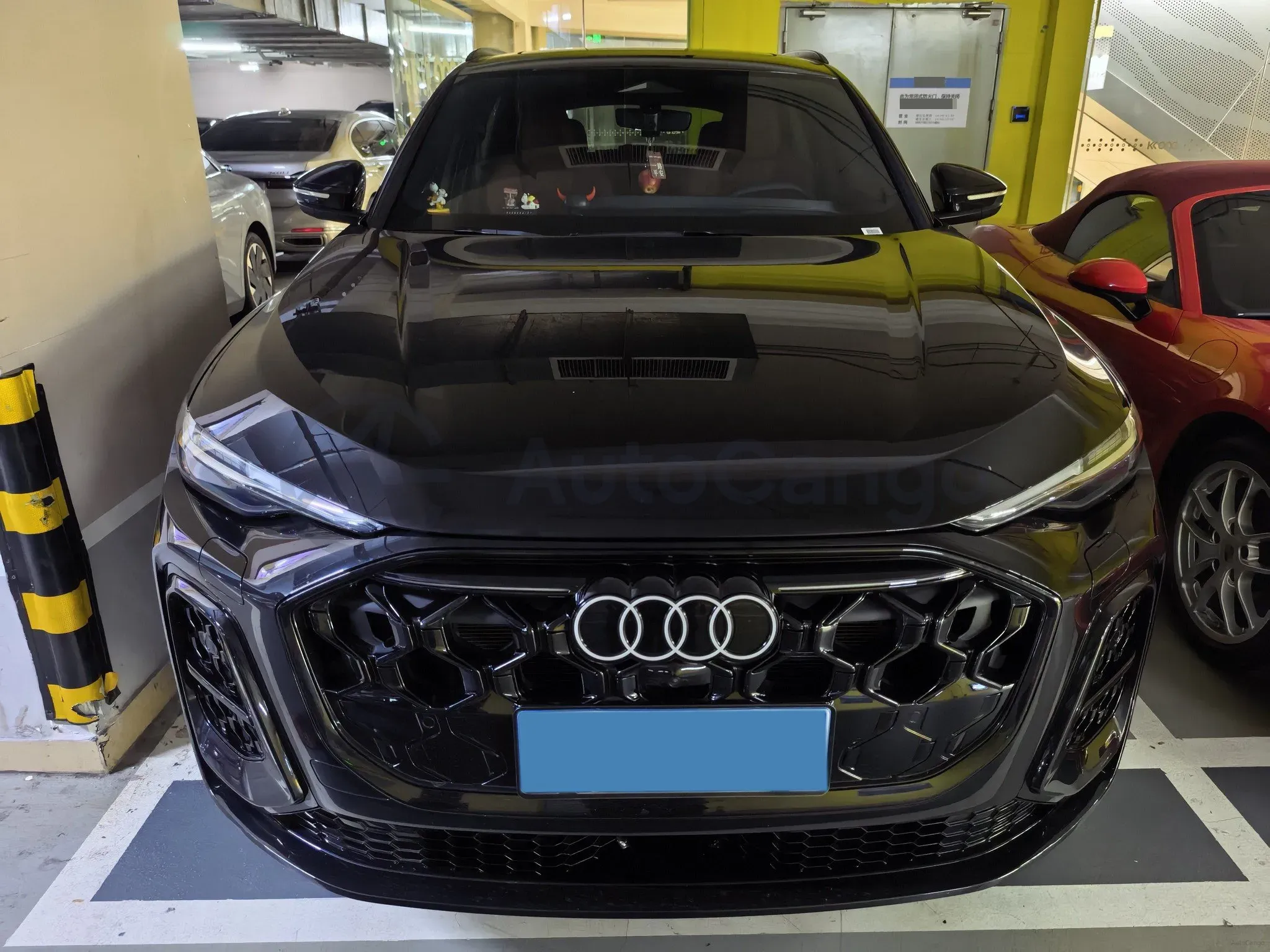 2026 Audi Q5L 2.0T 204HP L4 7DCT Hybrid,autocango,china used car exporter,china ev exporter,chinese used car exporter,chinese used ev exporter