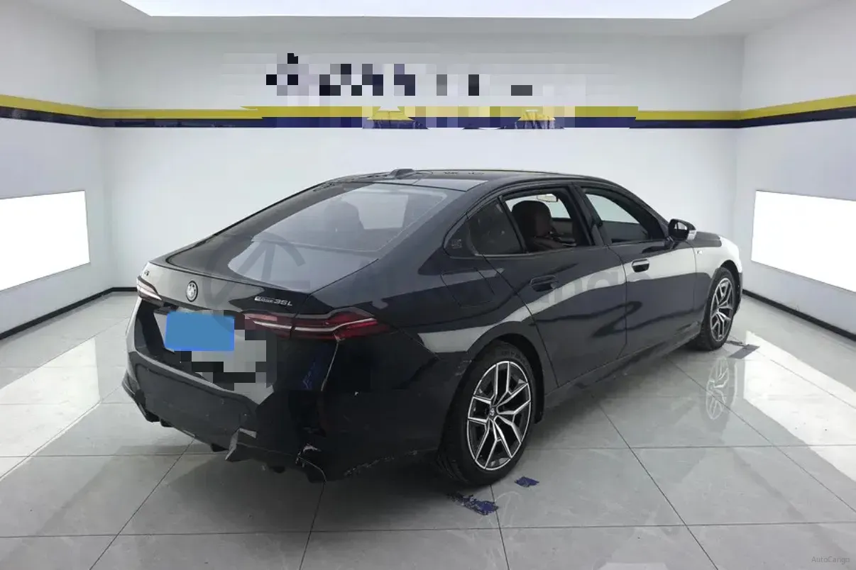 2024 BMW i5 BEV 79.05KWH,autocango,china used car exporter,china ev exporter,chinese used car exporter,chinese used ev exporter