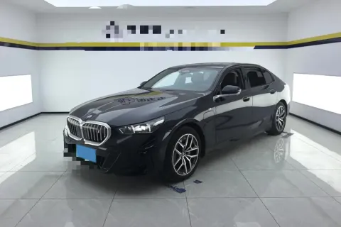 2024 BMW I5,autocango,china used car exporter,china ev exporter,chinese used car exporter,chinese used ev exporter