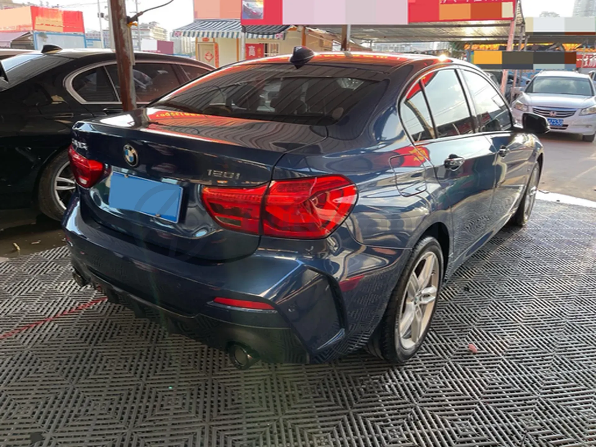 2021 BMW 1 Series 1.5T 140HP L3 7DCT,autocango,china used car exporter,china ev exporter,chinese used car exporter,chinese used ev exporter