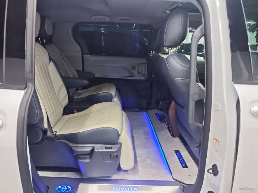 2024 Toyota Sienna 2.5L 189HP L4 E-CVT Hybrid,autocango,china used car exporter,china ev exporter,chinese used car exporter,chinese used ev exporter