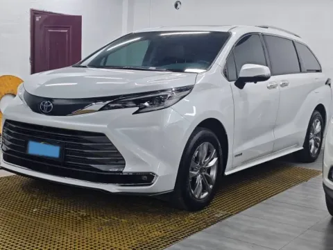 2024 TOYOTA SIENNA,autocango,china used car exporter,china ev exporter,chinese used car exporter,chinese used ev exporter