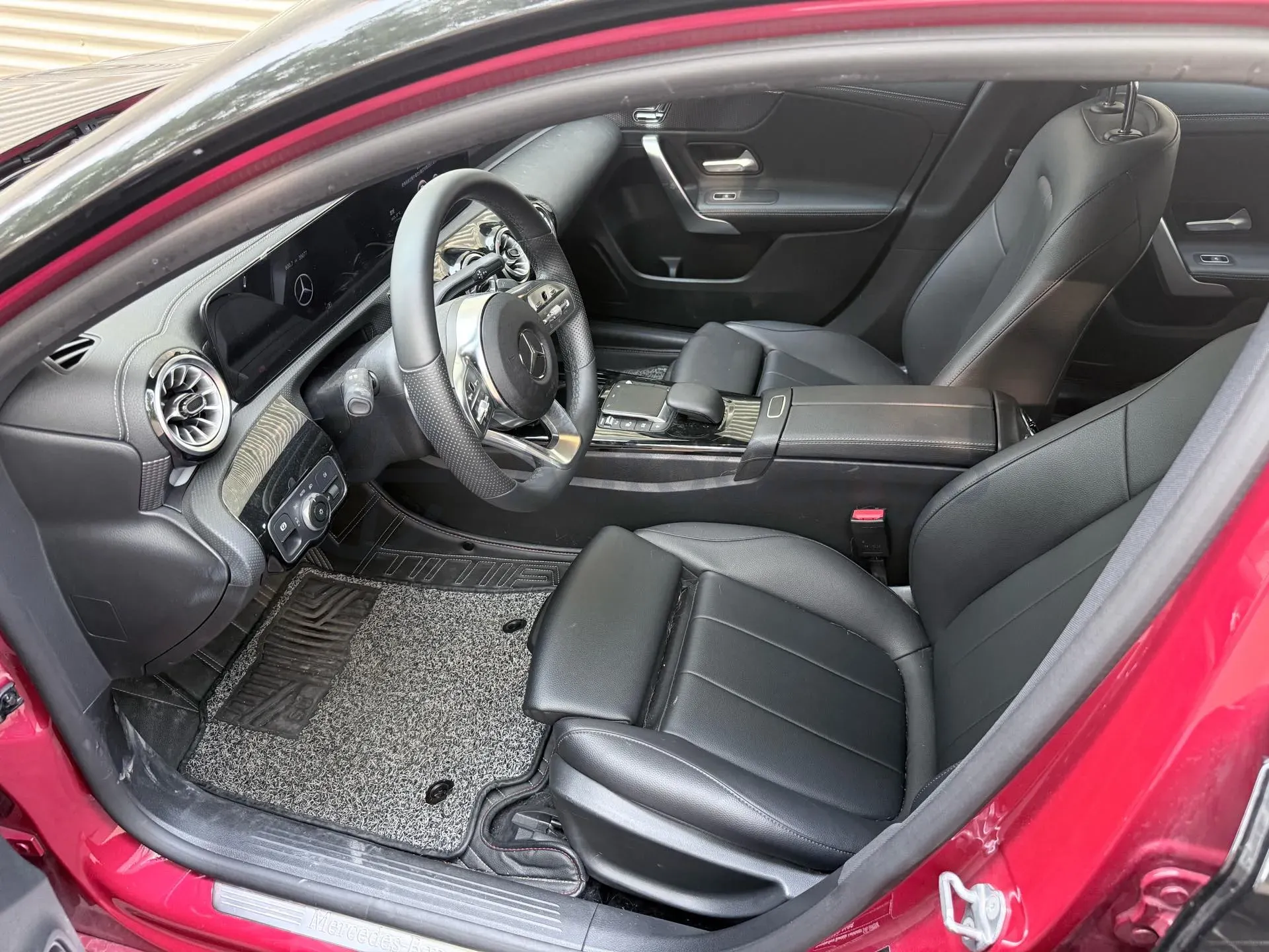 2022 Mercedes-Benz A Class 1.3T 163HP L4 7DCT,autocango,china used car exporter,china ev exporter,chinese used car exporter,chinese used ev exporter