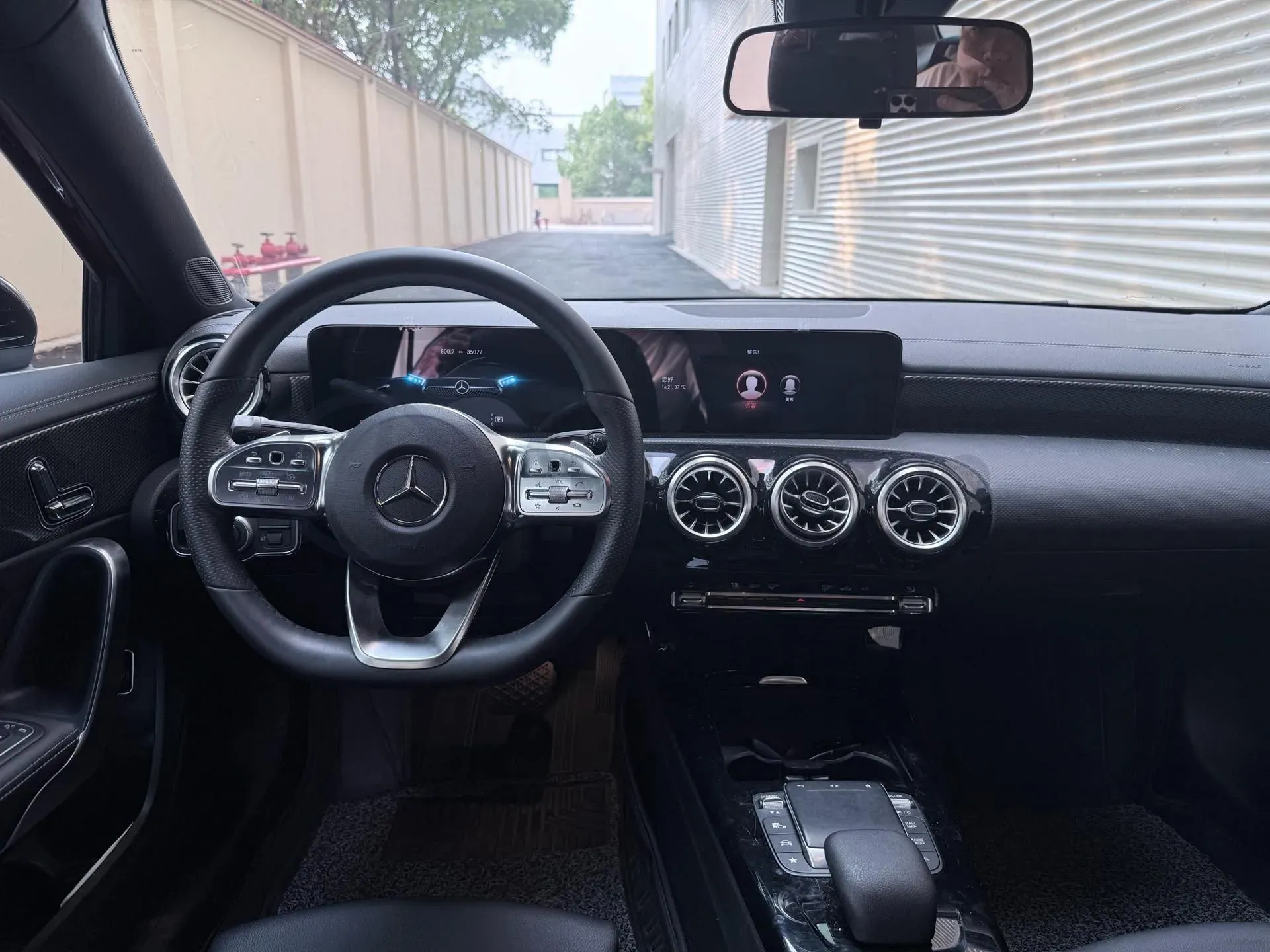 2022 Mercedes-Benz A Class 1.3T 163HP L4 7DCT,autocango,china used car exporter,china ev exporter,chinese used car exporter,chinese used ev exporter
