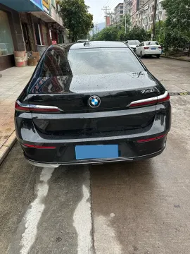 2023 BMW 7 Series 3.0T 381HP L6 8AT