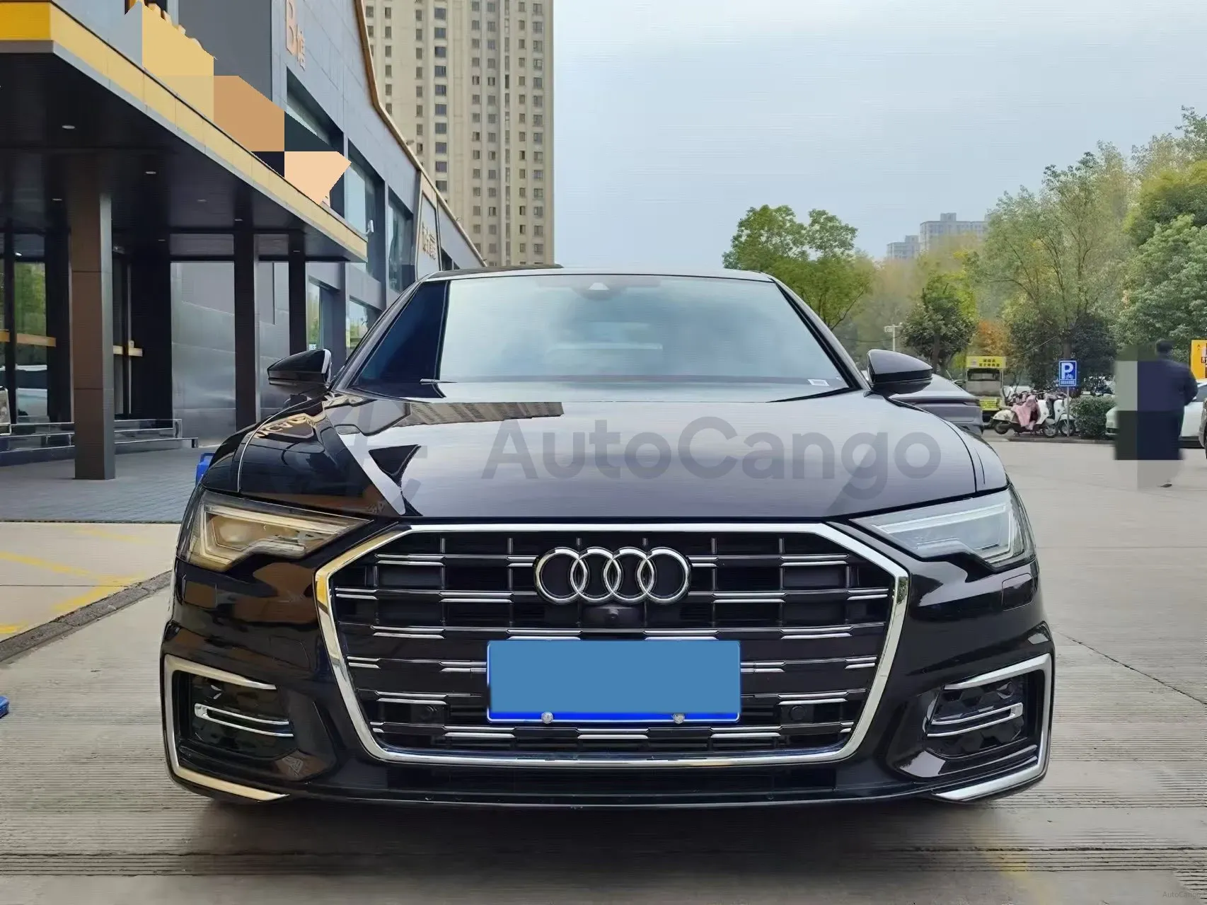 2024 Audi A6L 2.0T 245HP L4 7DCT,autocango,china used car exporter,china ev exporter,chinese used car exporter,chinese used ev exporter