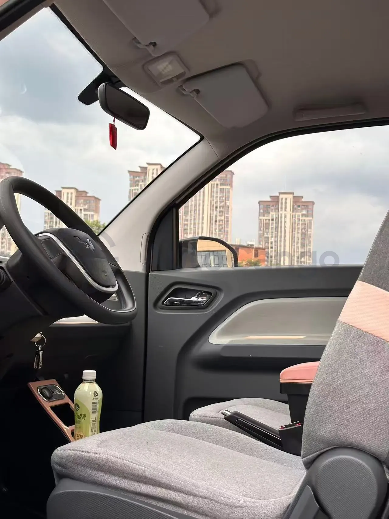 2021 WuLing HongGuang MINI EV BEV 13.9KWH,autocango,china used car exporter,china ev exporter,chinese used car exporter,chinese used ev exporter