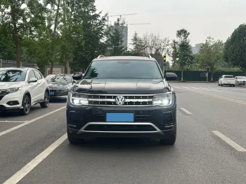 2021 Volkswagen Teramont 2.0T 186HP L4 7DCT,autocango,china used car exporter,china ev exporter,chinese used car exporter,chinese used ev exporter