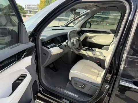 2024 Zeekr 009 BEV 108KWH,autocango,china used car exporter,china ev exporter,chinese used car exporter,chinese used ev exporter