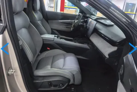 2023 LYNK&CO 08 EM-P 1.5T 163HP L4 3DHT PHEV 39.6KWH,autocango,china used car exporter,china ev exporter,chinese used car exporter,chinese used ev exporter