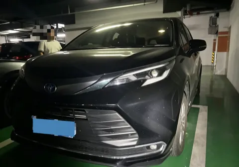 2021 TOYOTA SIENNA,autocango,china used car exporter,china ev exporter,chinese used car exporter,chinese used ev exporter