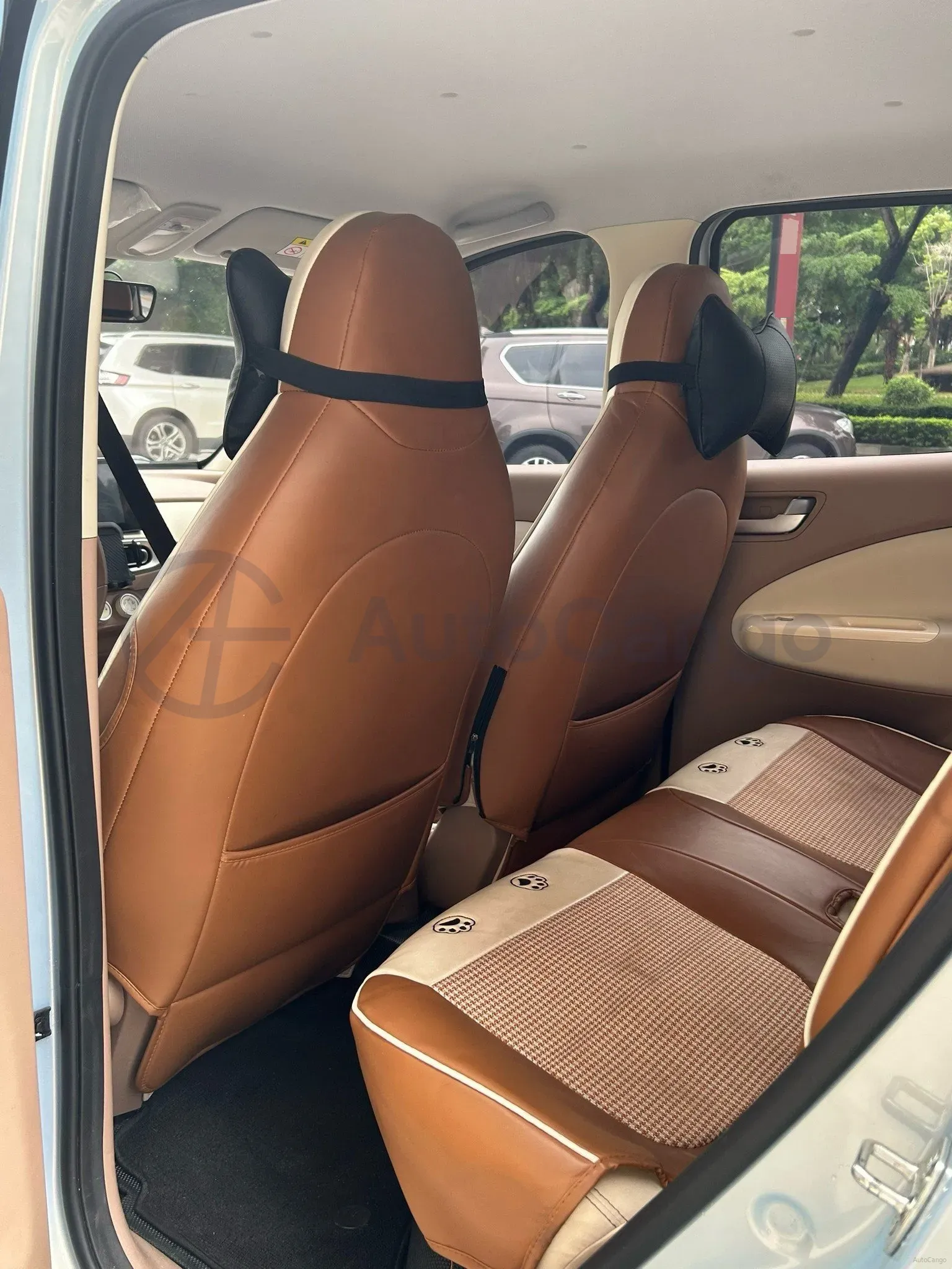2025 WuLing HongGuang MINI EV BEV 16.2KWH,autocango,china used car exporter,china ev exporter,chinese used car exporter,chinese used ev exporter