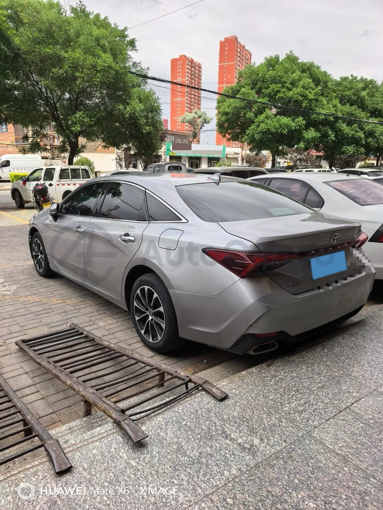 2023 Toyota Avalon 2.0L 177HP L4 CVT,autocango,china used car exporter,china ev exporter,chinese used car exporter,chinese used ev exporter