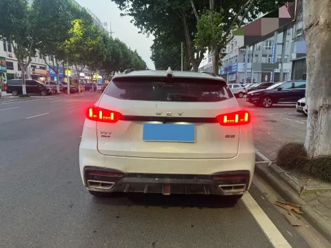 2020 WEY VV7 2.0T 227HP L4 7DCT PHEV