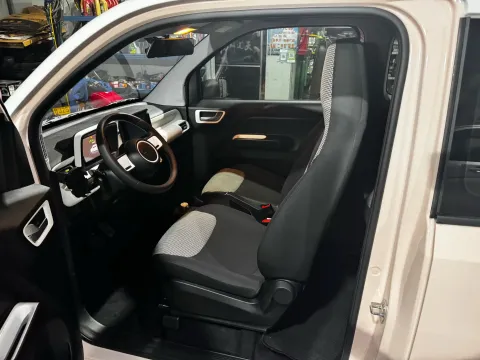 2024 WuLing HongGuang MINI EV BEV 17.3KWH,autocango,china used car exporter,china ev exporter,chinese used car exporter,chinese used ev exporter