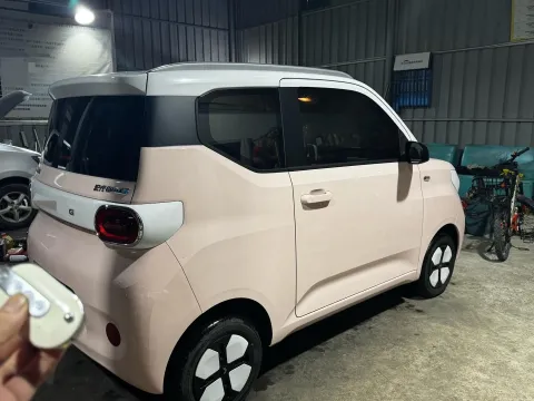 2024 WuLing HongGuang MINI EV BEV 17.3KWH,autocango,china used car exporter,china ev exporter,chinese used car exporter,chinese used ev exporter
