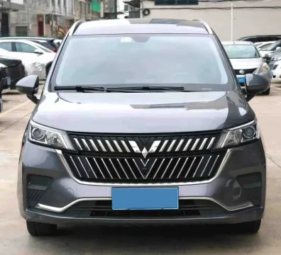 2022 WuLing JiaChen 1.5L 99HP L4 6MT