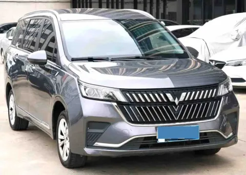 2022 WuLing JiaChen 1.5L 99HP L4 6MT